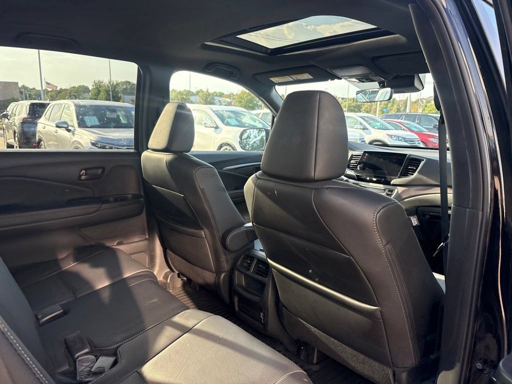 Used 2023 Honda Passport EX-L image 33