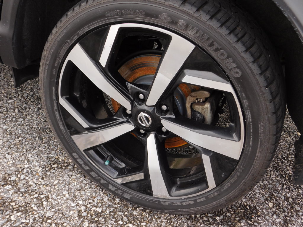 Used 2021 Nissan Rogue Sport SL FWD image 13