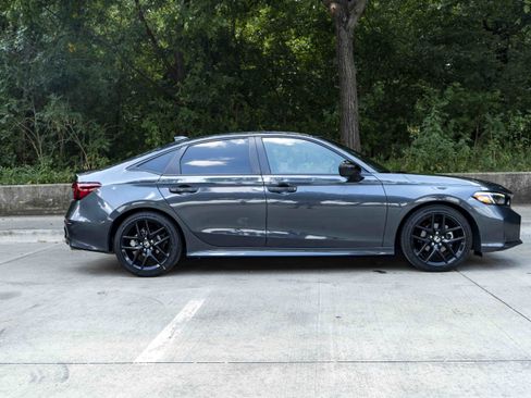 Used 2026 Honda Civic Sport image 10