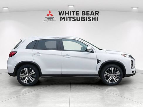 Used 2025 Mitsubishi Outlander Sport SE AWD/4WD image 6