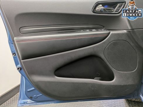 Used 2025 Dodge Durango GT image 8