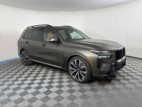 New 2026 BMW X7 xDrive40i w/ Executive Package image 6