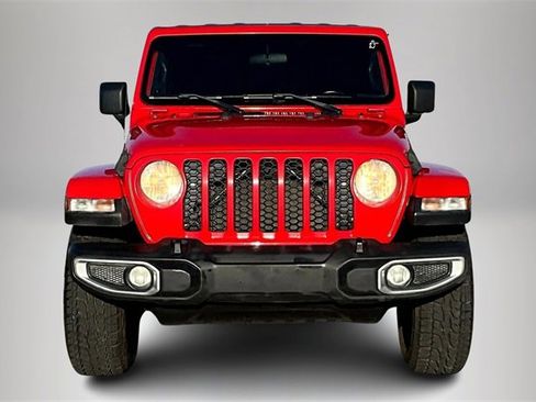 Used 2021 Jeep Gladiator Sport image 3