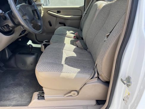 Used 2007 Chevrolet Silverado 2500 W/T w/ Heavy-Duty Power Package AWD/4WD image 26