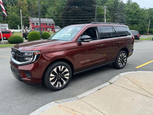 New 2027 Ford Expedition Platinum w/ Driver's Package AWD/4WD image 3