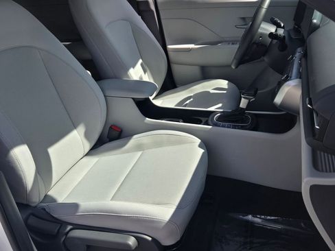 Used 2024 Hyundai Kona SEL FWD image 20