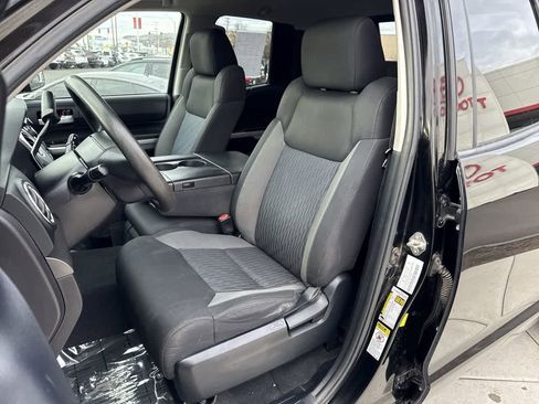 Used 2015 Toyota Tundra SR5 image 11