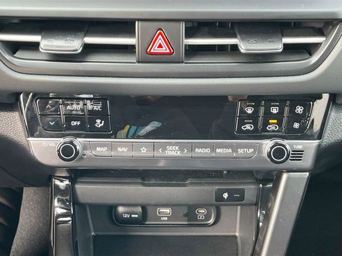 Certified 2025 Kia Seltos SX image 15