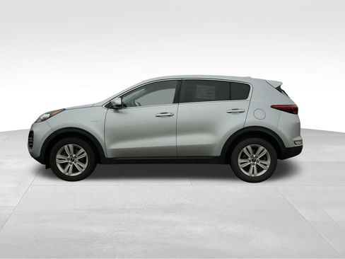 Used 2018 Kia Sportage LX AWD/4WD image 5