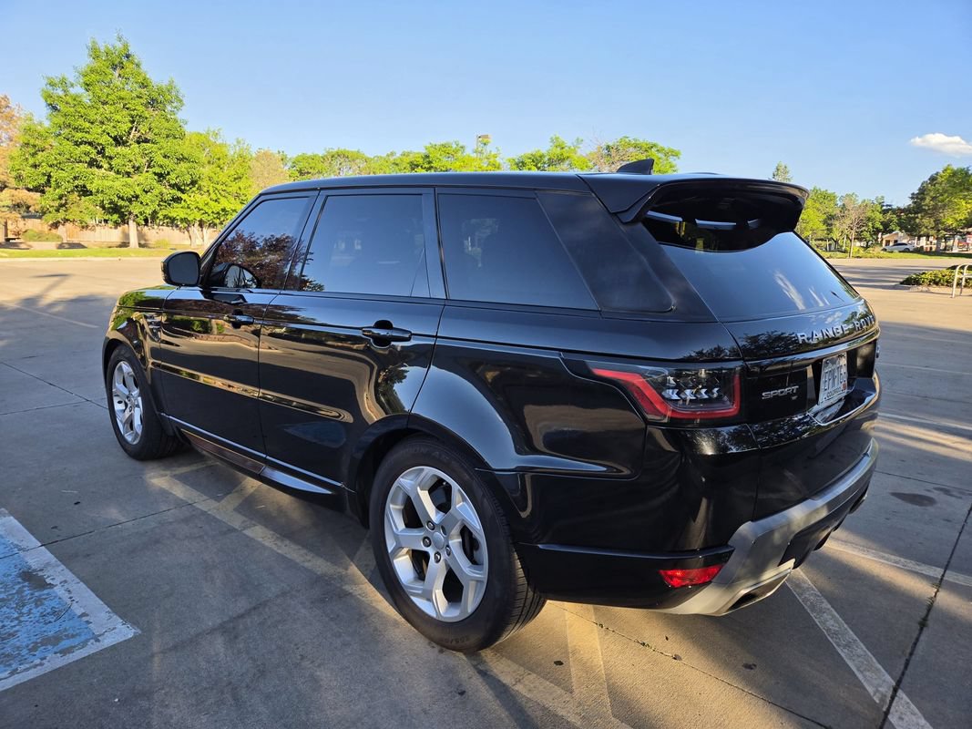 Used 2020 Land Rover Range Rover Sport SE AWD/4WD image 4