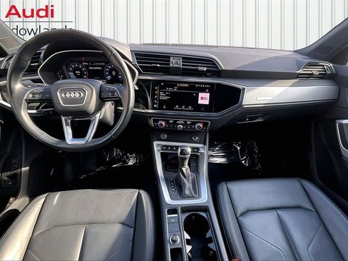 Used 2024 Audi Q3 2.0T Premium Plus w/ Premium Plus Package image 7