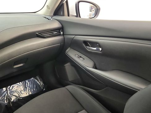 Used 2022 Nissan Sentra SV FWD image 24