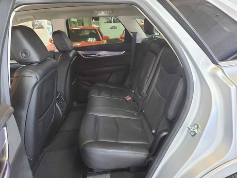 Used 2019 Cadillac XT5 Premium Luxury image 12