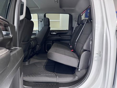 Certified 2024 Chevrolet Silverado 2500 LT image 12