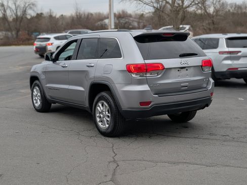 Used 2019 Jeep Grand Cherokee Laredo image 8