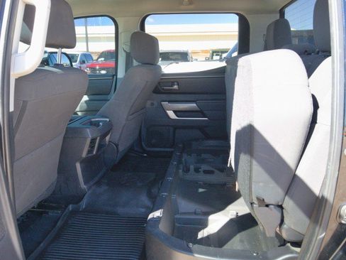 Used 2022 Toyota Tundra SR5 w/ SR5 Convenience Package image 29