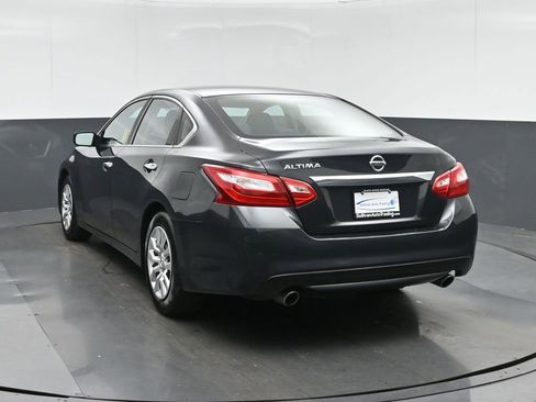 Used 2017 Nissan Altima 2.5 S w/ Power Driver Seat Package image 5