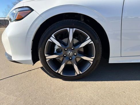 New 2026 Honda Civic Sport Touring image 9