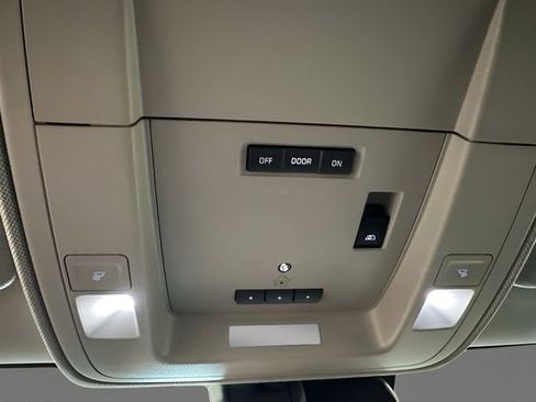 Used 2018 Chevrolet Silverado 1500 LTZ Z71 w/ Centennial Edition AWD/4WD image 19
