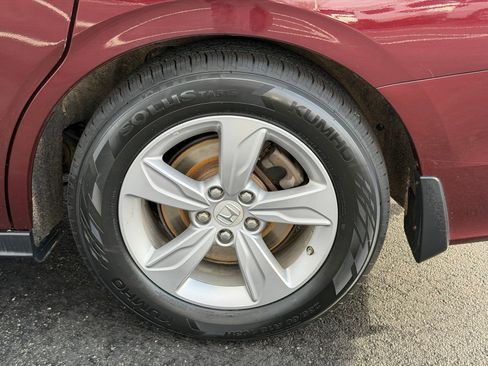 Used 2018 Honda Odyssey EX image 29