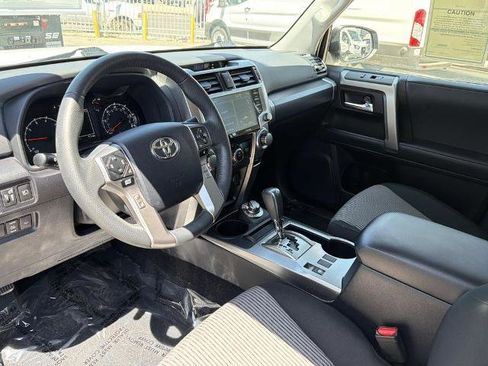Used 2024 Toyota 4Runner SR5 AWD/4WD image 18