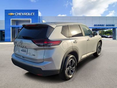 Used 2025 Nissan Rogue SV