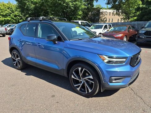 Used 2020 Volvo XC40 T5 R-Design w/ Protection Package Premier AWD/4WD image 15