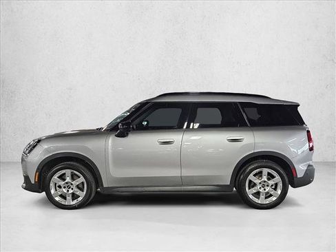 Certified 2025 MINI Cooper Countryman S image 9