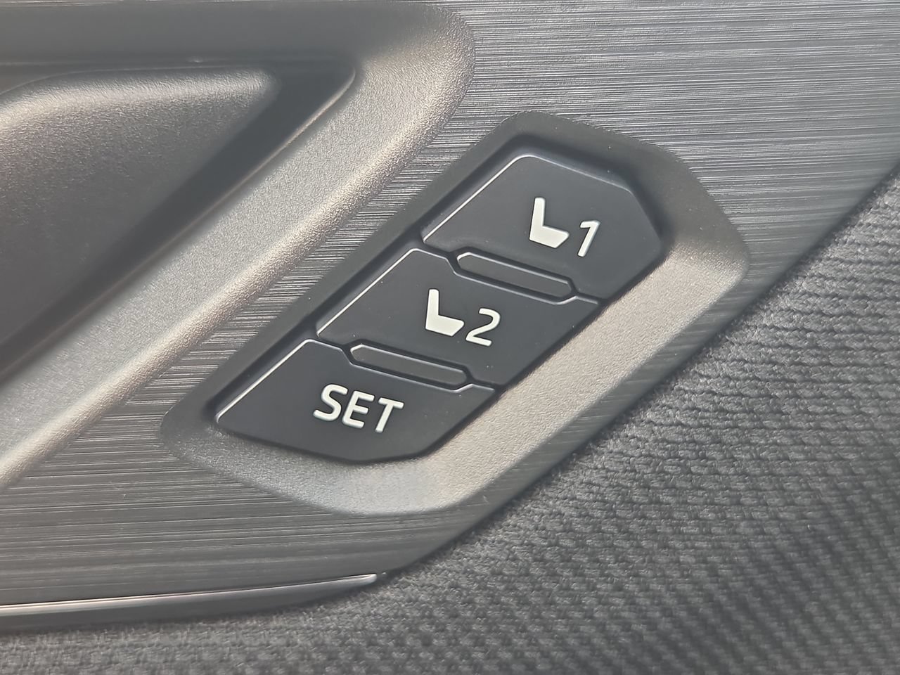 New 2026 Subaru Outback Limited XT AWD/4WD image 18