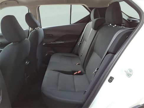 Used 2024 Nissan Kicks S image 22