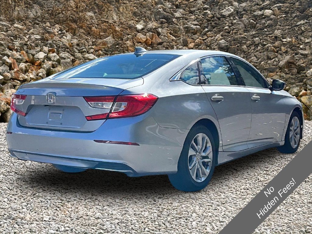 Used 2018 Honda Accord LX image 2