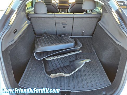 Used 2026 Tesla Model Y Long Range image 12