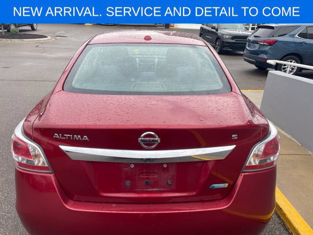 Used 2014 Nissan Altima 2.5 S w/ Display Audio Package FWD image 16