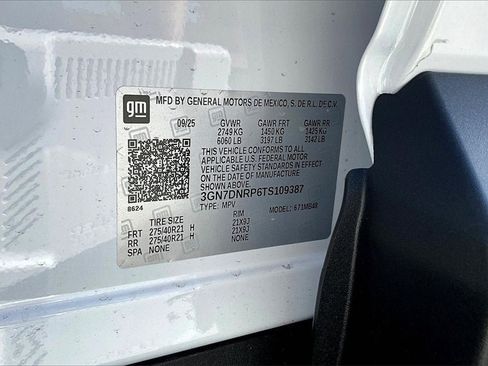 New 2026 Chevrolet Equinox EV LT w/ LPO, All-Weather Mat Package image 13
