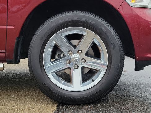 Used 2018 RAM 1500 Express image 5