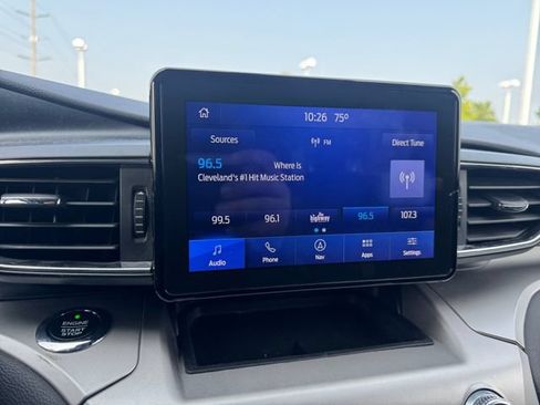 Used 2021 Ford Explorer XLT w/ Equipment Group 202A AWD/4WD image 20