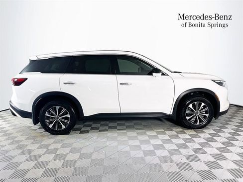 Used 2025 INFINITI QX60 Pure FWD image 8