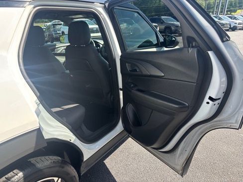 Used 2023 Chevrolet TrailBlazer RS FWD image 39