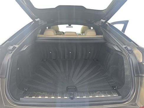 Certified 2022 BMW X6 xDrive40i w/ Premium Package image 19