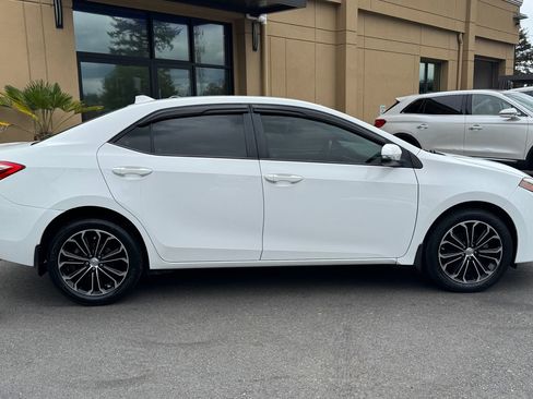 Used 2015 Toyota Corolla S FWD image 8