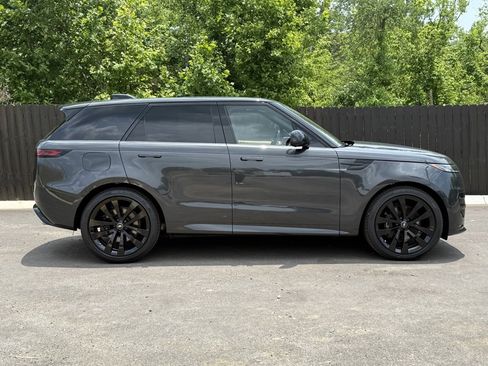 New 2025 Land Rover Range Rover Sport Dynamic SE image 7