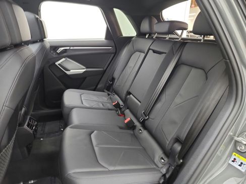 Used 2023 Audi Q3 2.0T Premium w/ Convenience Package AWD/4WD image 15