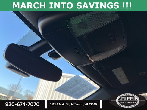 Used 2018 Jeep Grand Cherokee Limited image 32