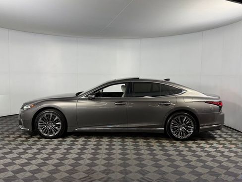 Used 2023 Lexus LS 500 w/ Interior Upgrade Package RWD image 9