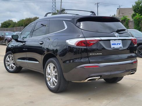 Used 2023 Buick Enclave Essence w/ Experience Buick Package FWD image 3