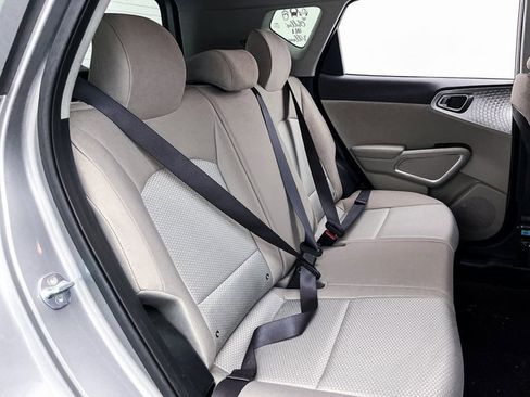 Certified 2023 Kia Soul LX image 25