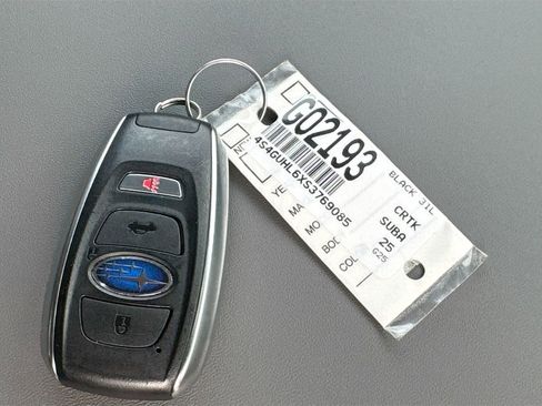 Certified 2025 Subaru Crosstrek 2.5i Limited w/ Crosstrek Mirror Package image 39