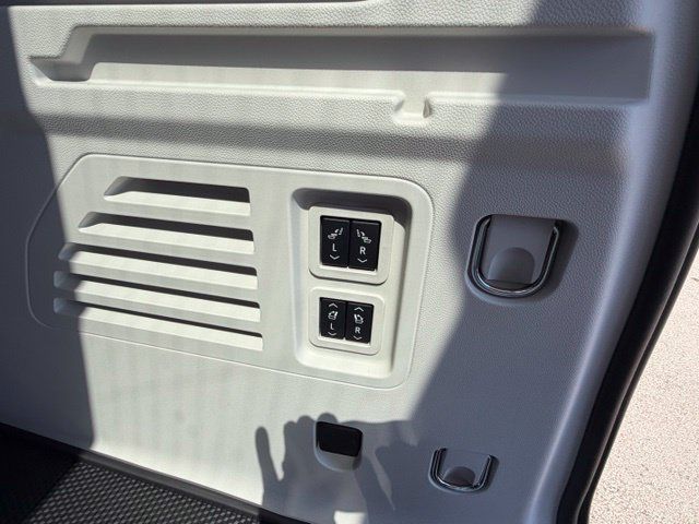 New 2027 GMC Acadia Denali w/ LPO, Floor Liner Package FWD image 25