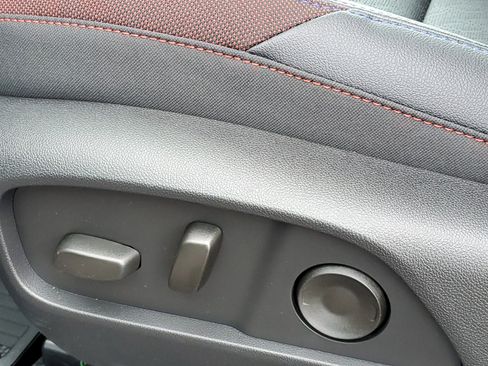 New 2026 Chevrolet Equinox RS w/ LPO, Floor Liner Package image 6