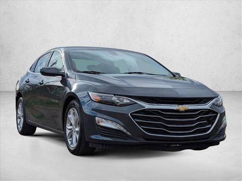 Used 2020 Chevrolet Malibu LT FWD image 3